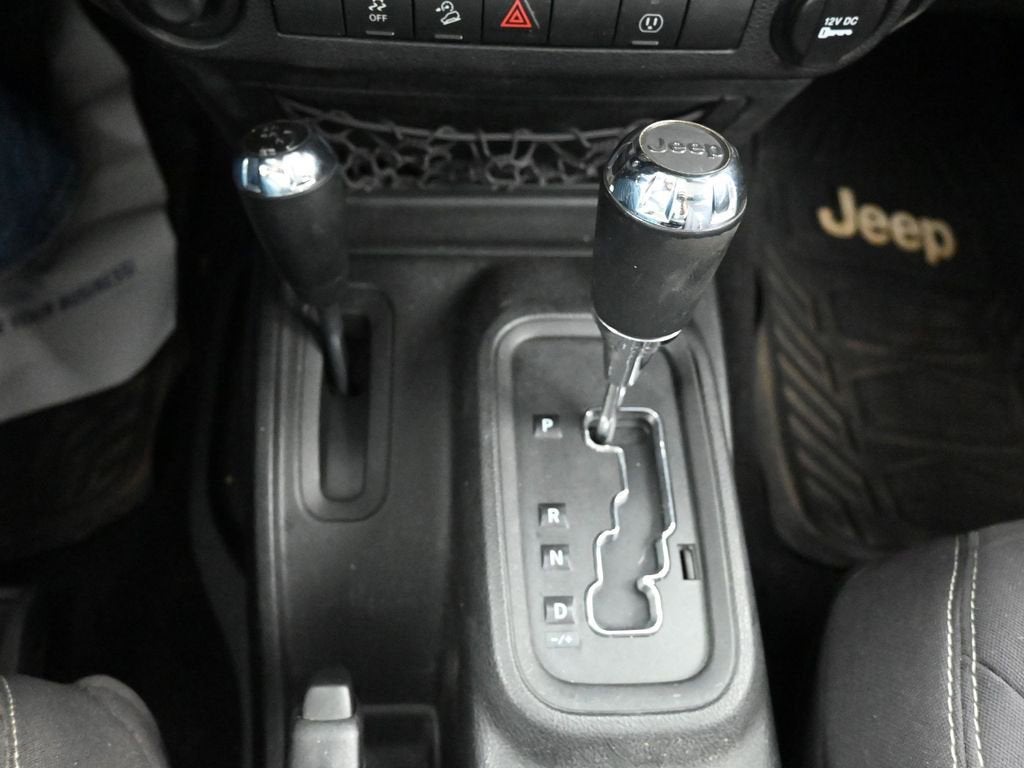 2013 Jeep Wrangler Sahara