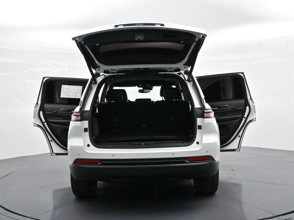 2023 Jeep Grand Cherokee Altitude X