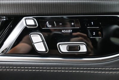 2024 Jeep Grand Wagoneer Series II Obsidian