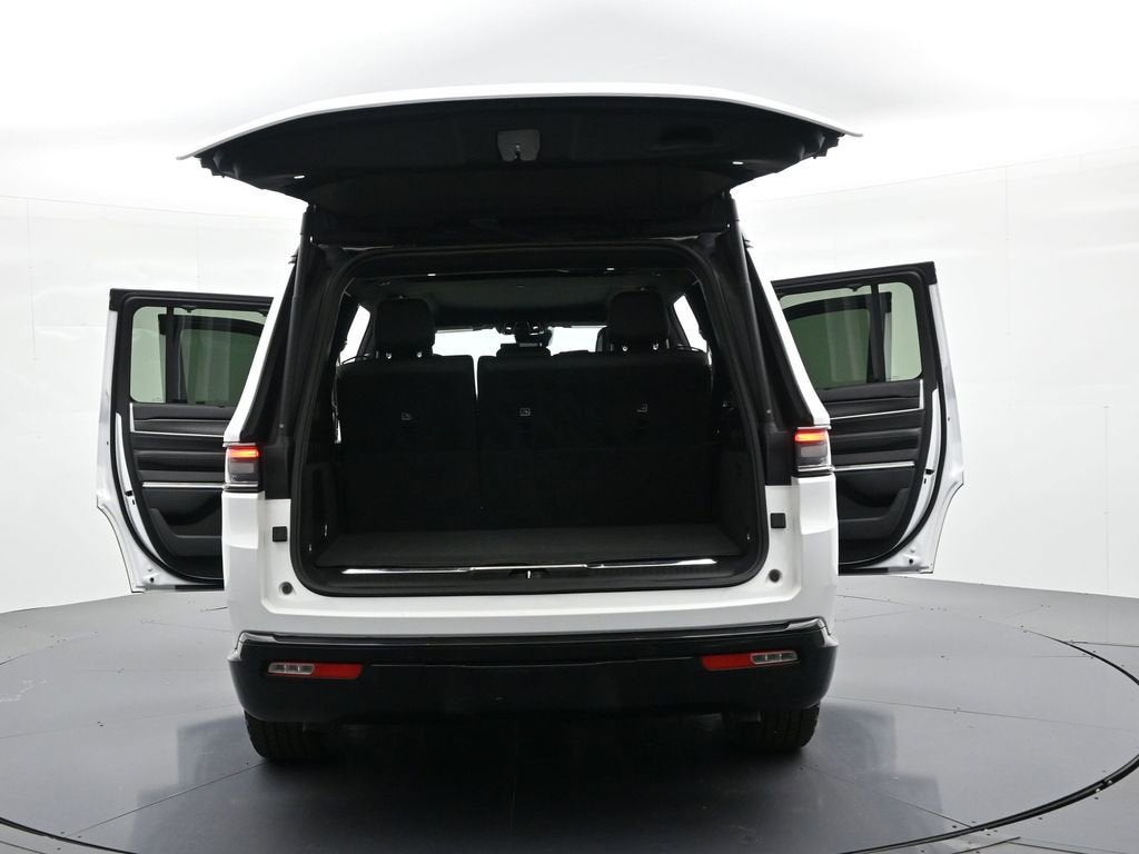 2024 Jeep Grand Wagoneer Series II Obsidian