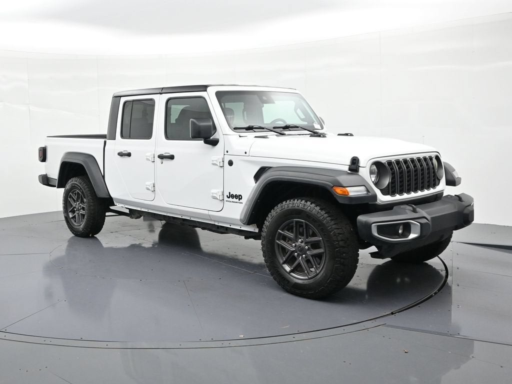 2025 Jeep Gladiator Sport S