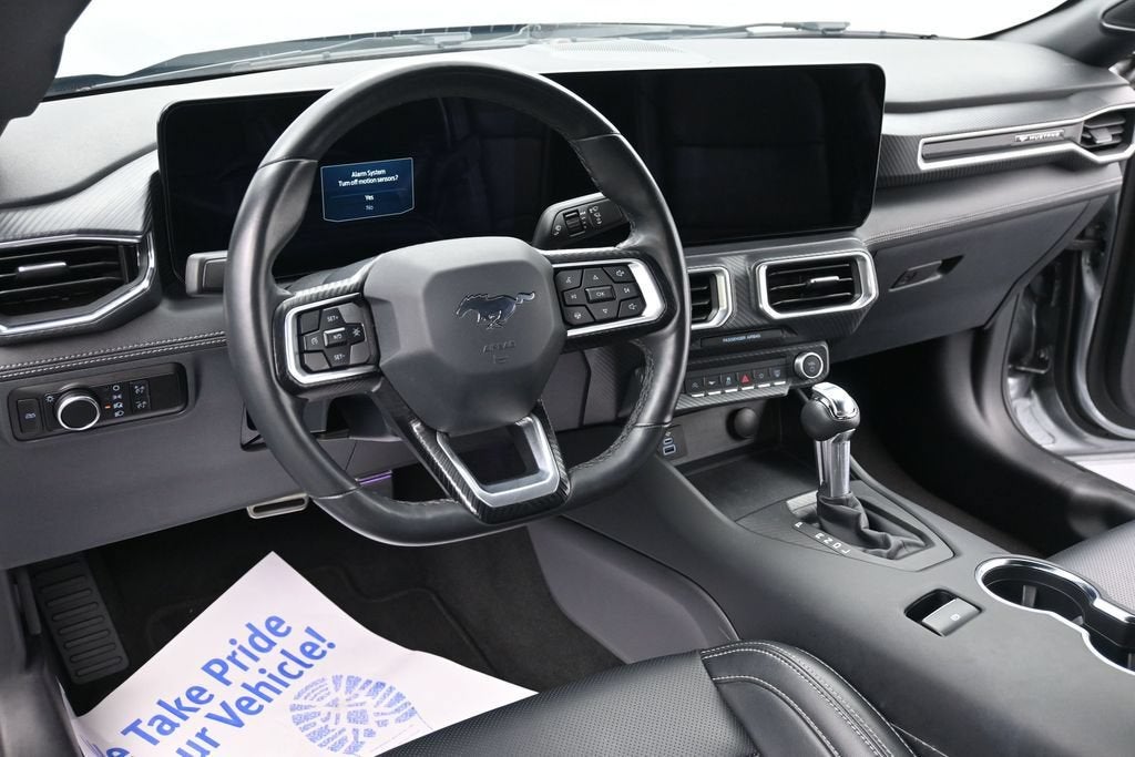2025 Ford Mustang EcoBoost