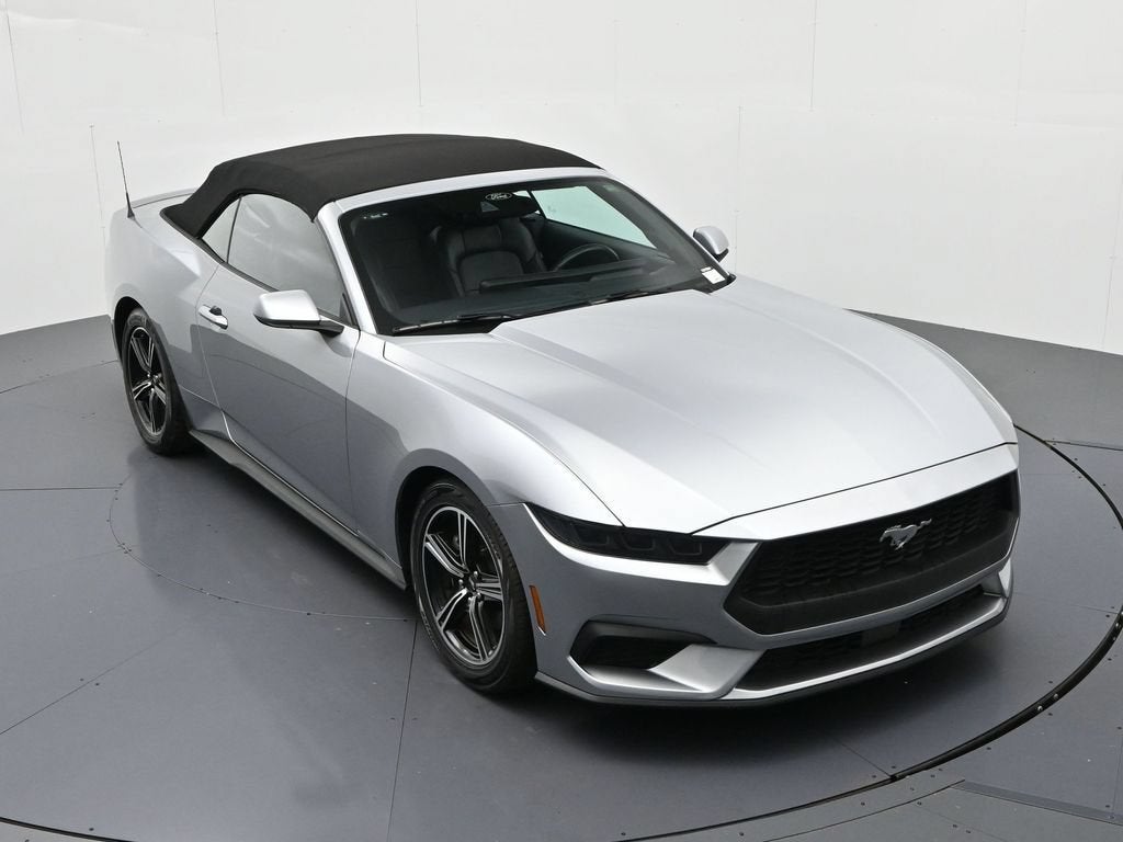 2025 Ford Mustang EcoBoost
