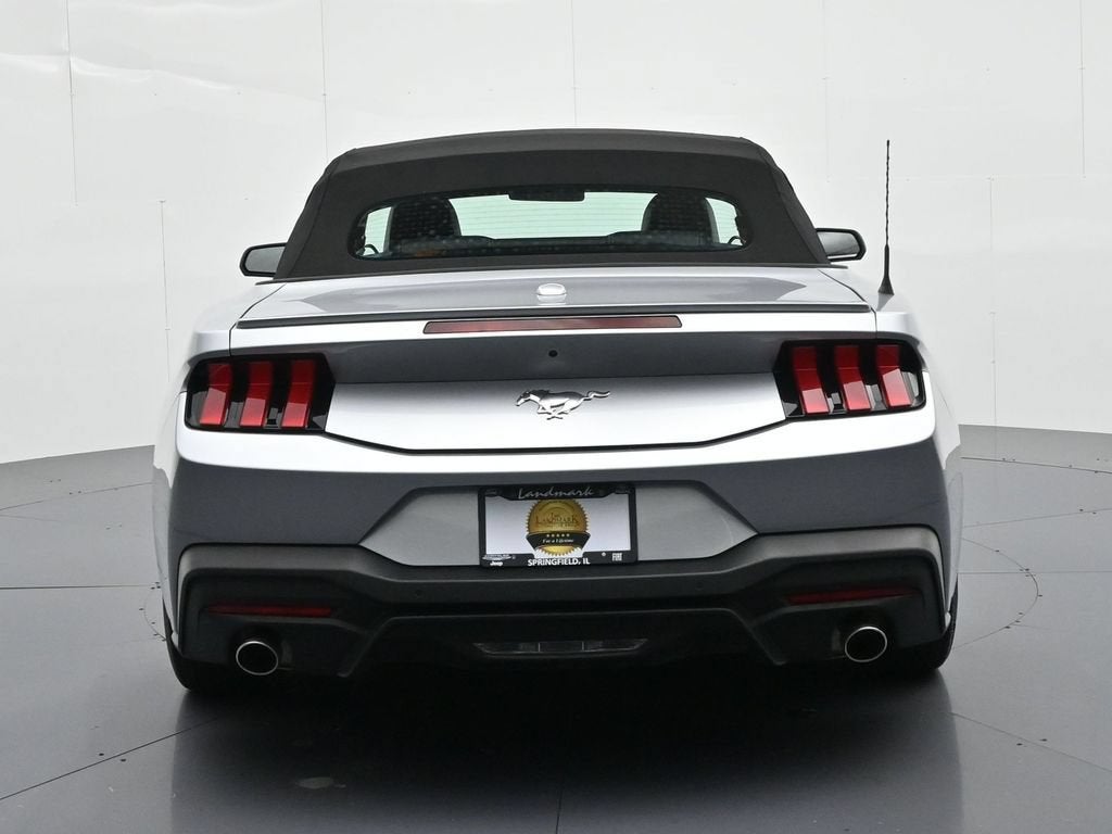 2025 Ford Mustang EcoBoost