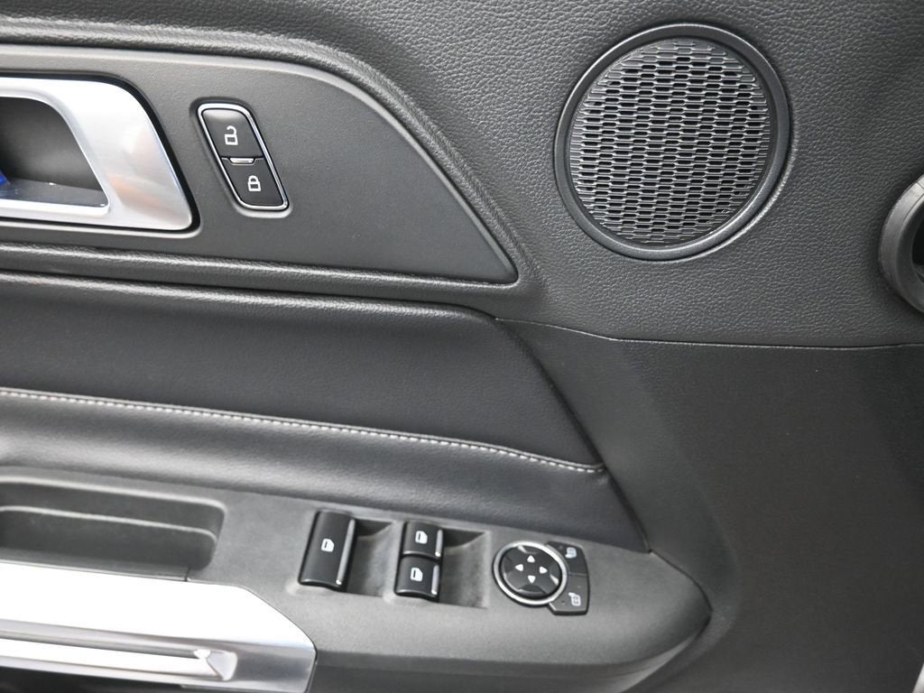 2023 Ford Mustang EcoBoost