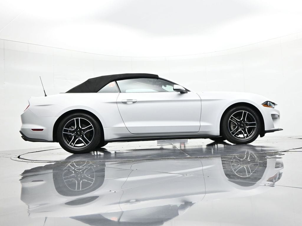 2023 Ford Mustang EcoBoost
