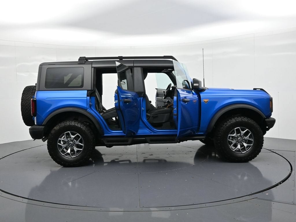 2022 Ford Bronco Base