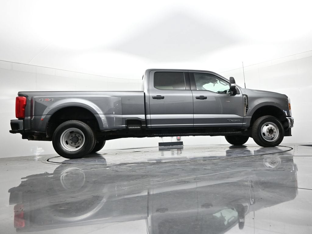 2025 Ford Super Duty F-350 DRW XL