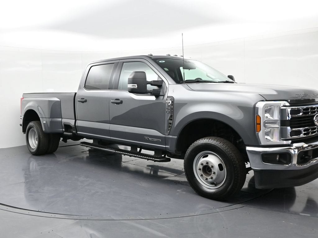 2025 Ford Super Duty F-350 DRW XL