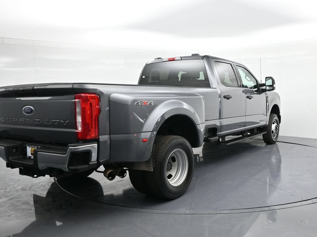 2025 Ford Super Duty F-350 DRW XL