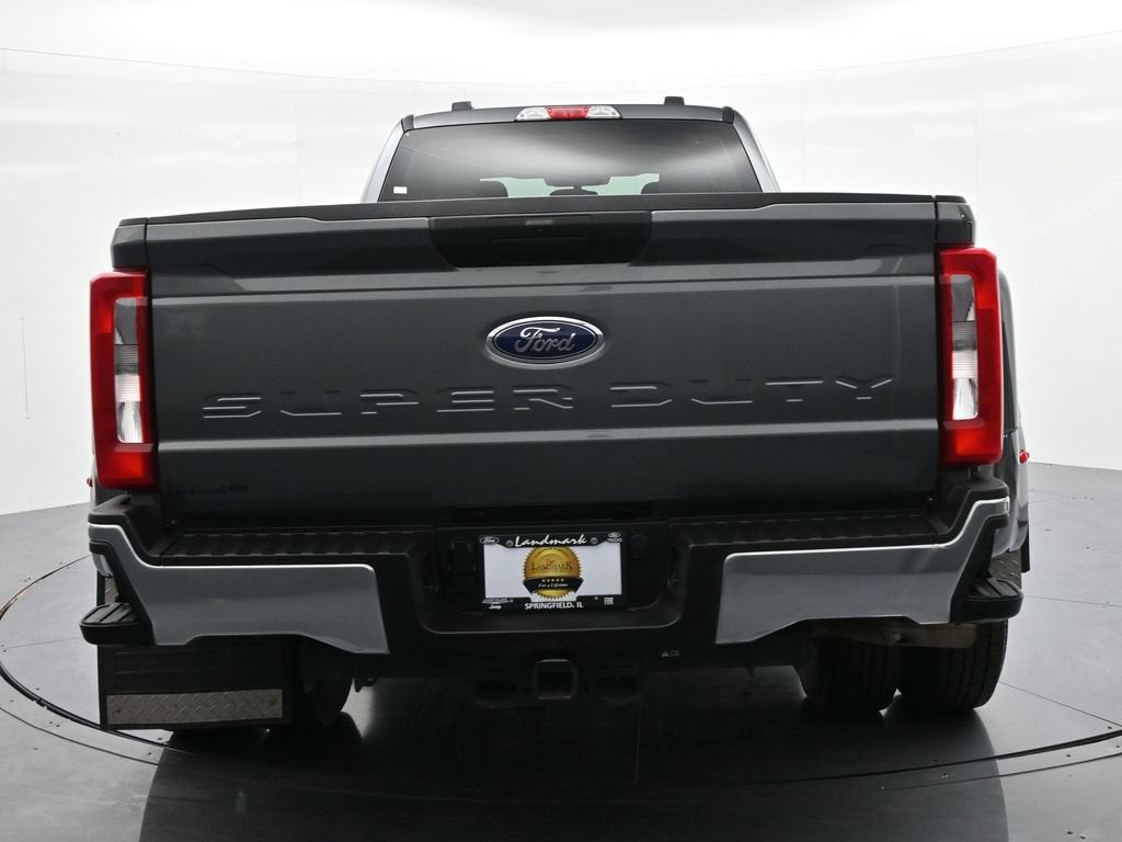 2025 Ford Super Duty F-350 DRW XL