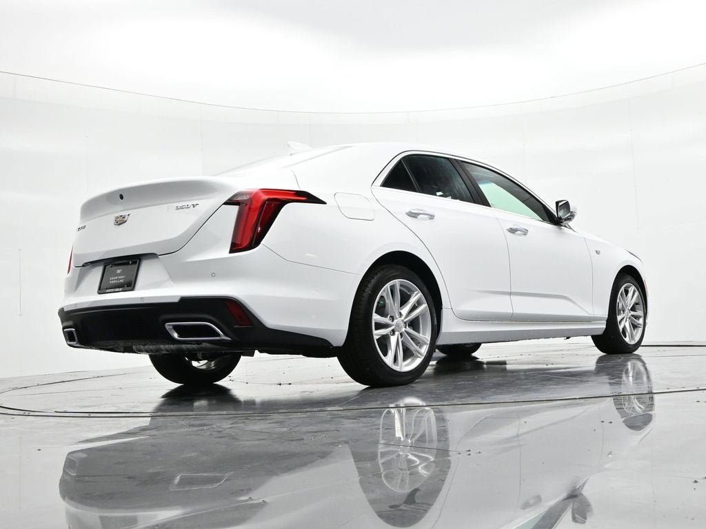 2026 Cadillac CT4 Luxury