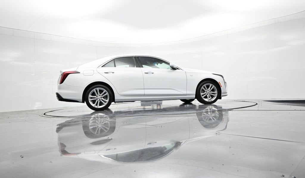 2026 Cadillac CT4 Luxury