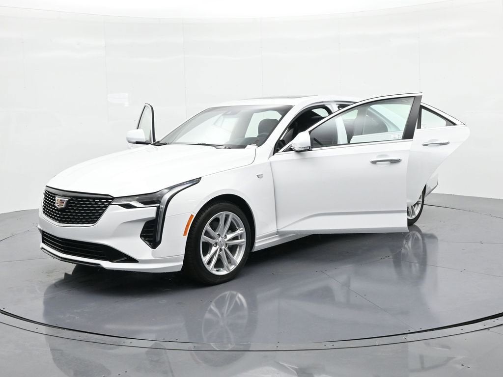 2026 Cadillac CT4 Luxury