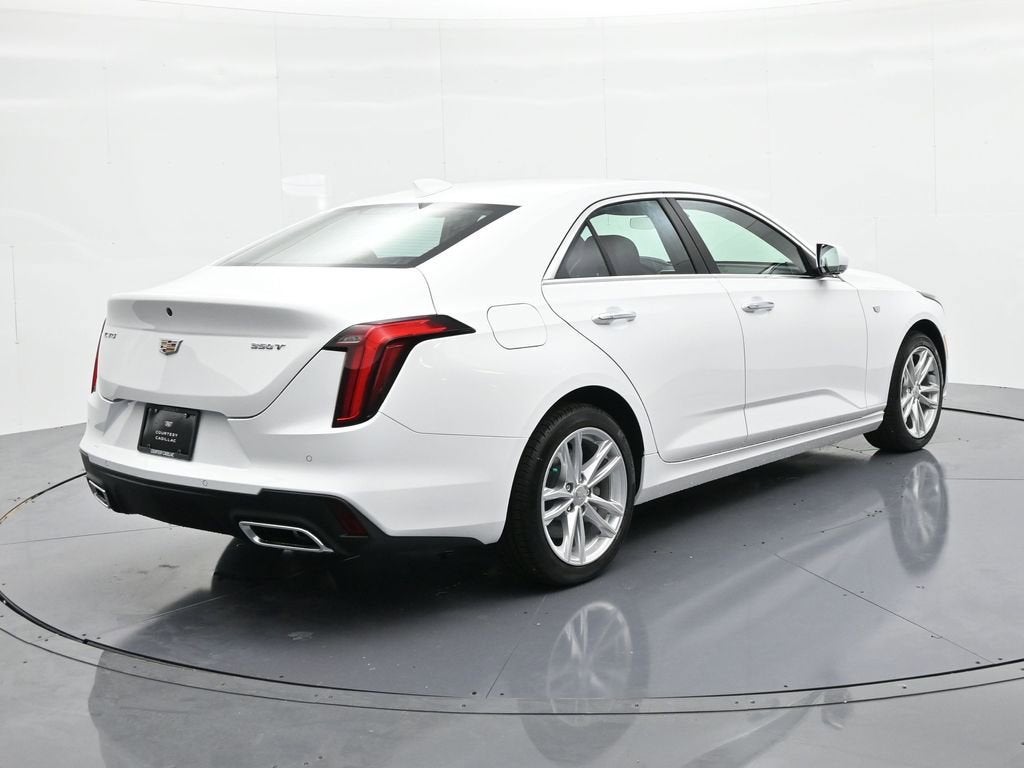 2026 Cadillac CT4 Luxury