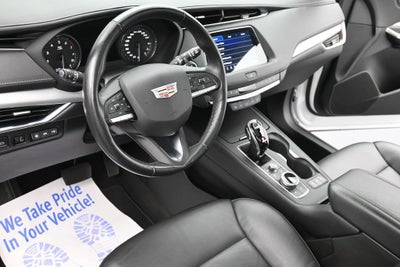2023 Cadillac XT4 Premium Luxury