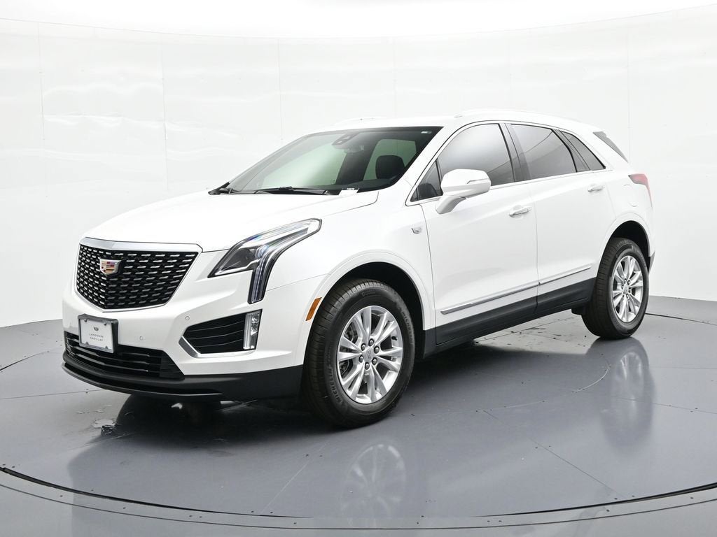 2026 Cadillac XT5 Luxury