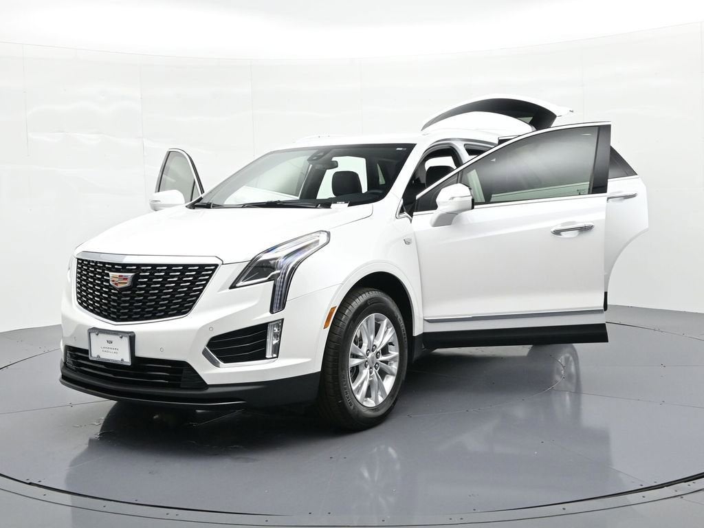 2026 Cadillac XT5 Luxury