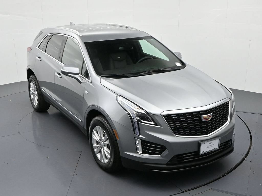 2026 Cadillac XT5 Luxury