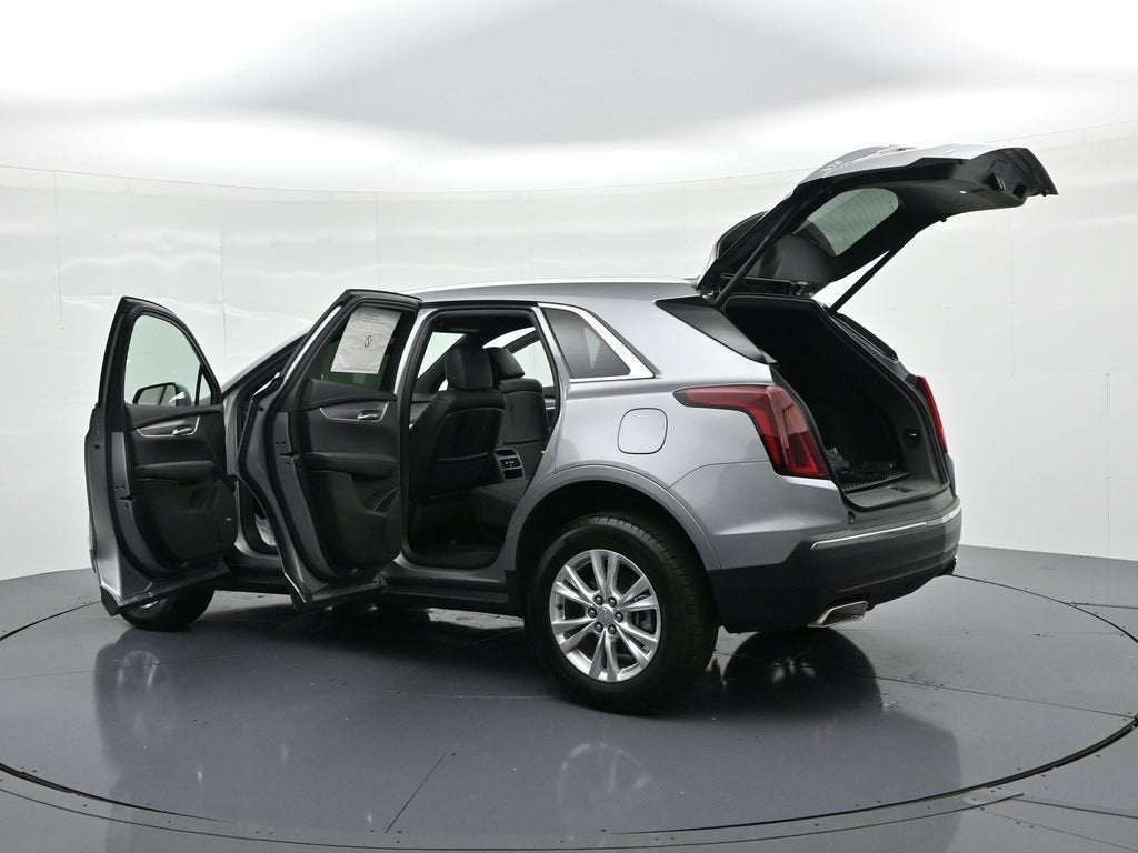 2026 Cadillac XT5 Luxury