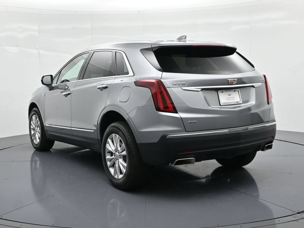 2026 Cadillac XT5 Luxury