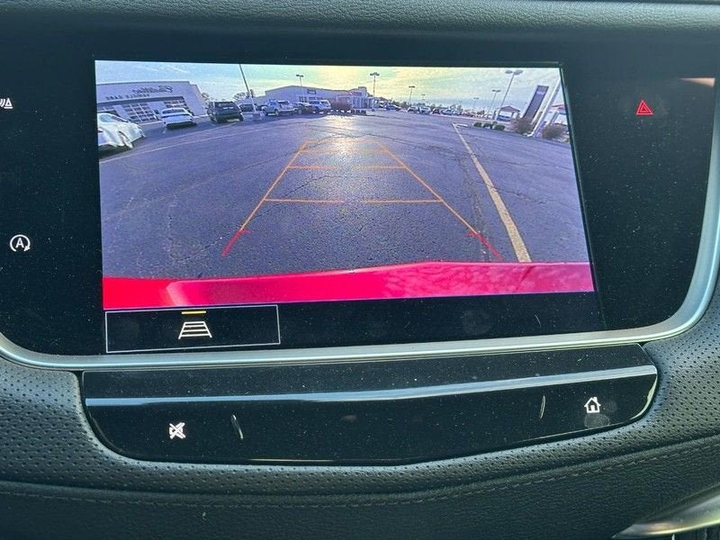 2025 Cadillac XT5 Luxury