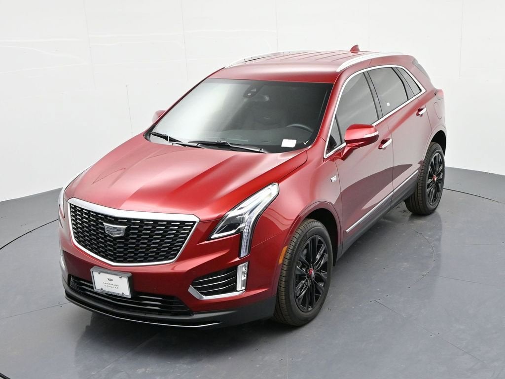2025 Cadillac XT5 Luxury