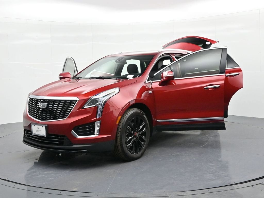 2025 Cadillac XT5 Luxury