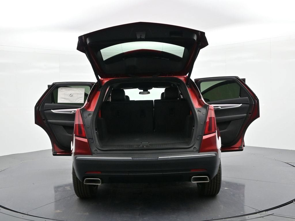 2025 Cadillac XT5 Luxury