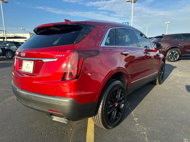 2025 Cadillac XT5 Luxury