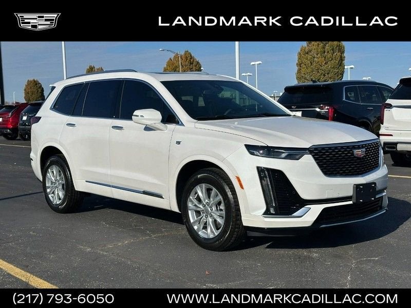 2025 Cadillac XT6 Luxury