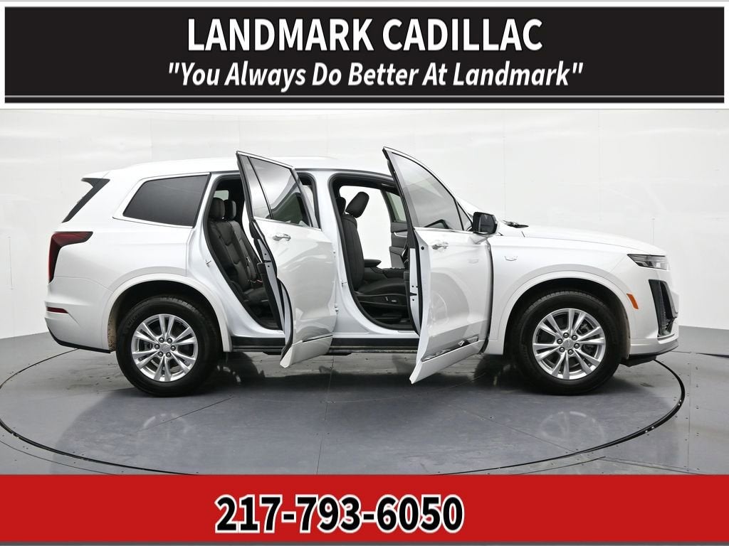 2025 Cadillac XT6 Luxury