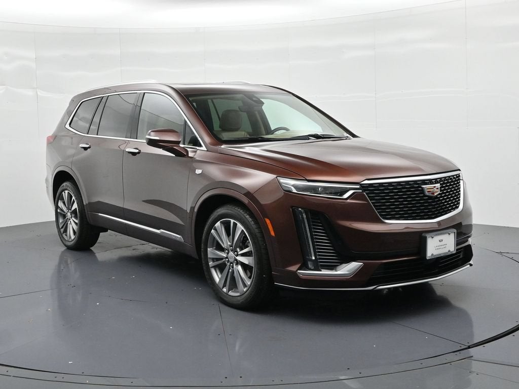 2022 Cadillac XT6 Premium Luxury