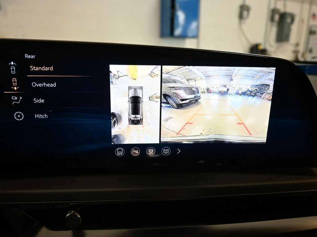 2026 Cadillac LYRIQ Premium Luxury