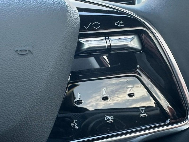 2026 Cadillac LYRIQ Premium Luxury