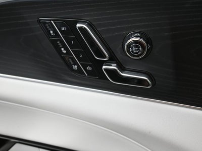 2026 Cadillac LYRIQ Premium Luxury