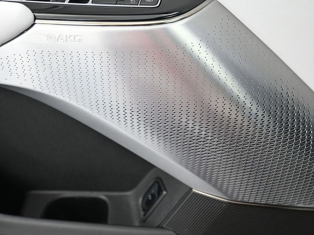 2026 Cadillac LYRIQ Premium Luxury