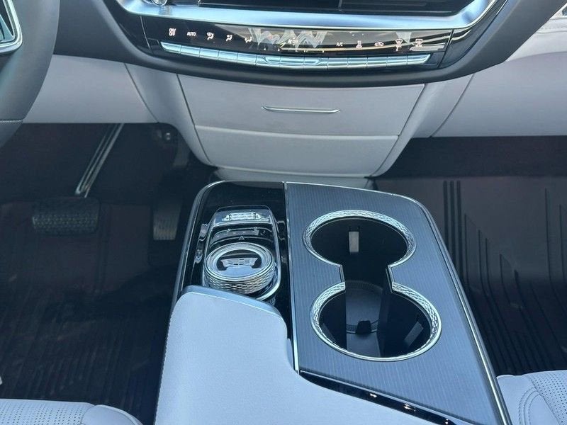 2026 Cadillac LYRIQ Premium Luxury