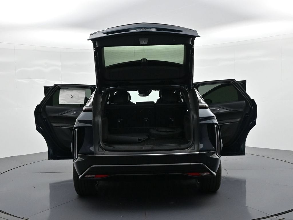 2027 Cadillac LYRIQ Premium Luxury