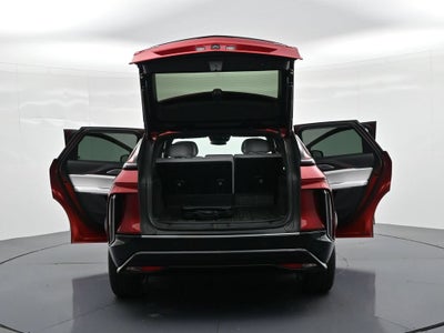 2024 Cadillac LYRIQ Luxury 2