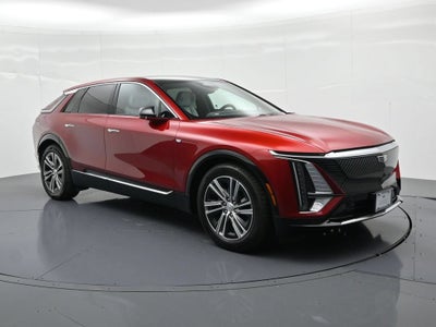 2024 Cadillac LYRIQ Luxury 2