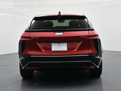 2024 Cadillac LYRIQ Luxury 2