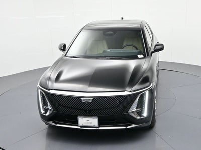 2024 Cadillac LYRIQ Luxury 3