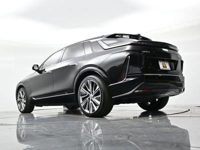 2024 Cadillac LYRIQ Luxury 3