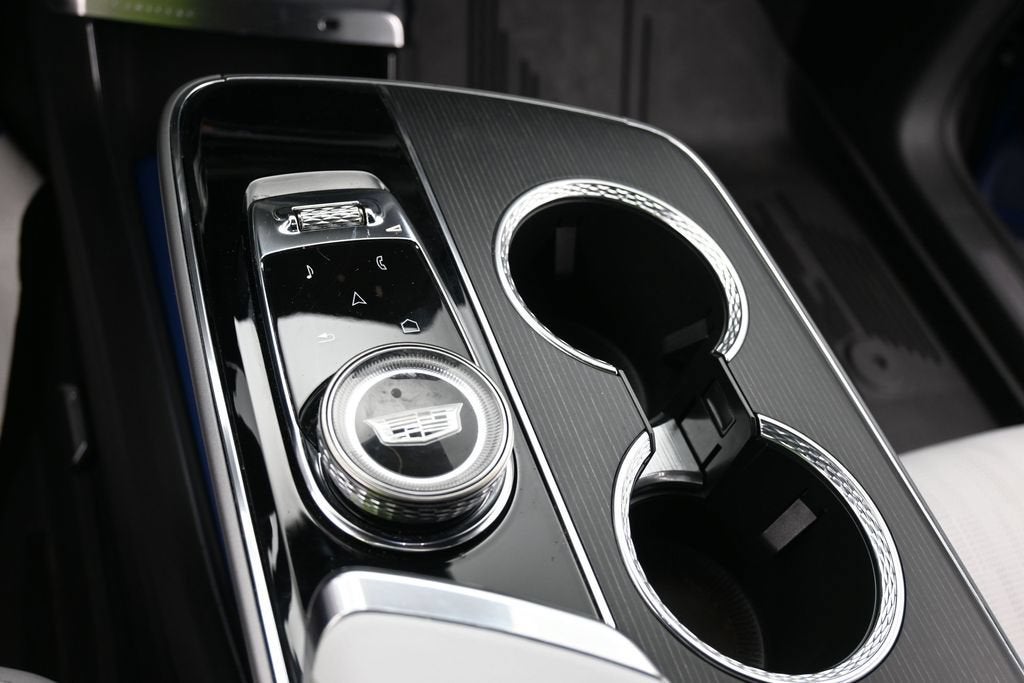 2024 Cadillac LYRIQ Sport 1
