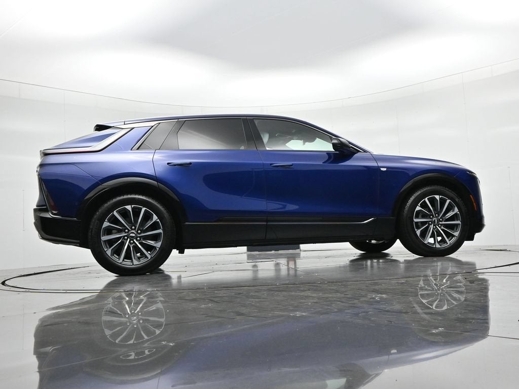 2024 Cadillac LYRIQ Sport 1