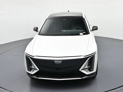2025 Cadillac LYRIQ Luxury 3