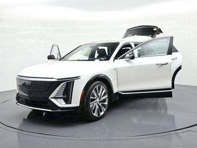 2025 Cadillac LYRIQ Luxury 3