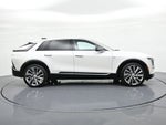 2025 Cadillac LYRIQ Luxury 3