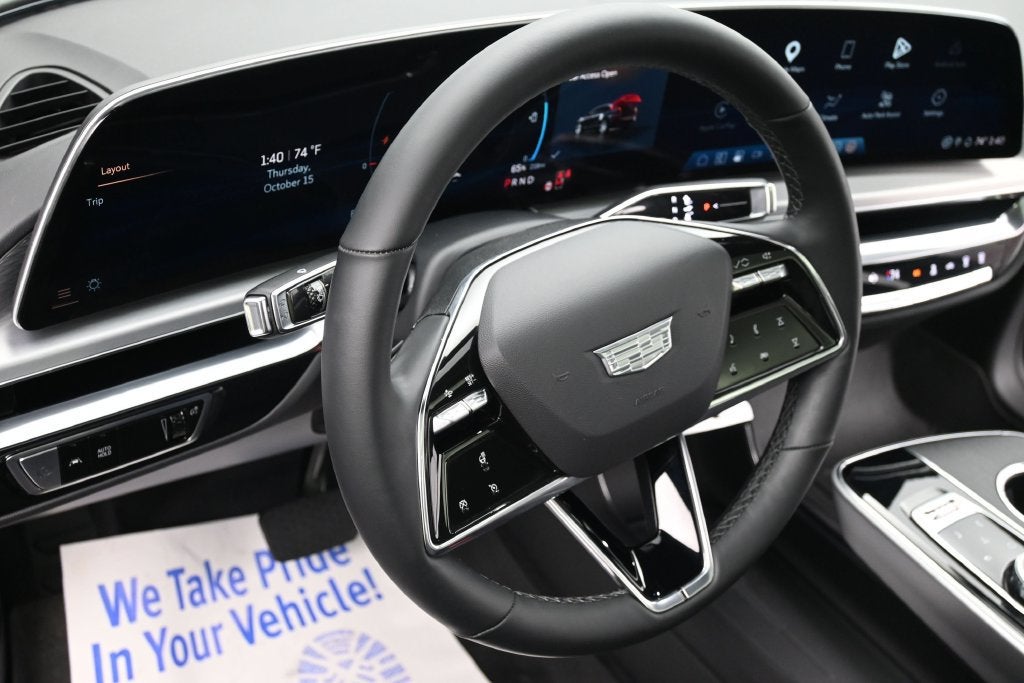 2024 Cadillac LYRIQ Sport 1